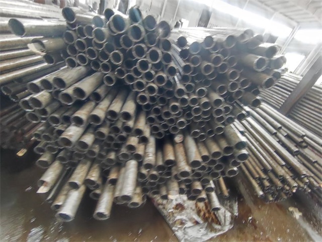 新疆精密无缝钢管生产供应